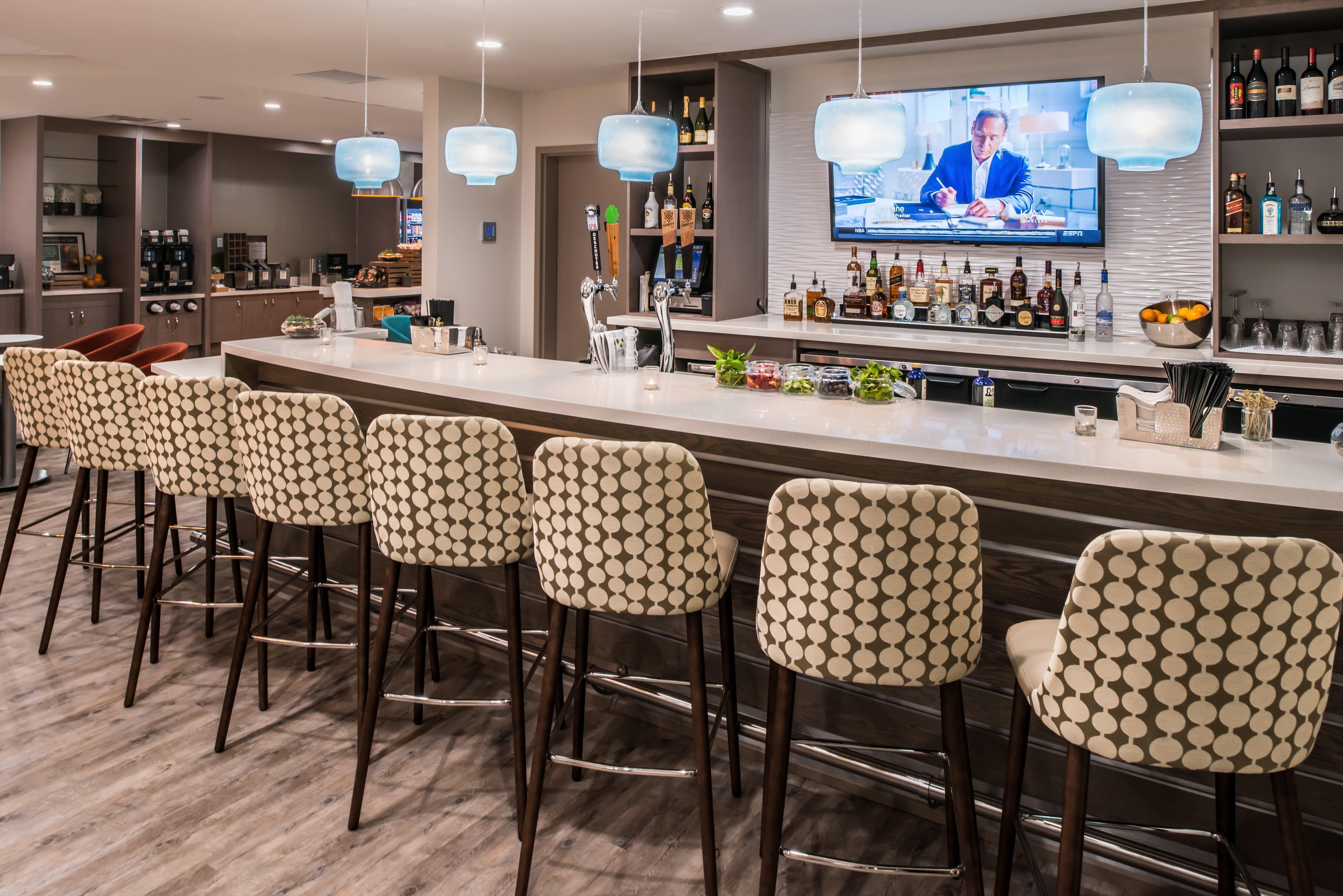 Even Hotel Eugene By Ihg Екстериор снимка